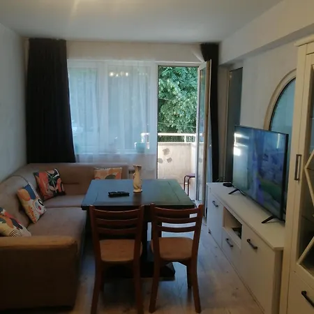 Appartement комфортен апартамент, безплатно гараж! Sofia
