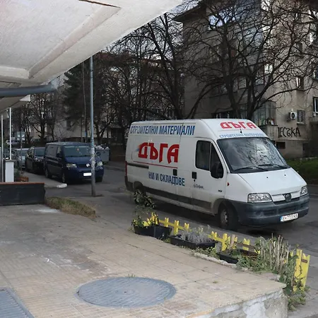 комфортен апартамент, безплатно гараж! * Sofia