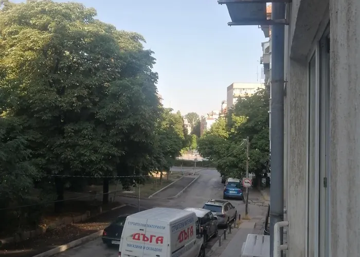 комфортен апартамент, безплатно гараж! * Sofia