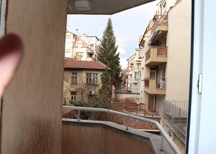 комфортен апартамент, безплатно гараж! Apartament Sofia