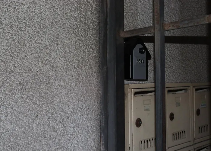 комфортен апартамент, безплатно гараж! Sofia