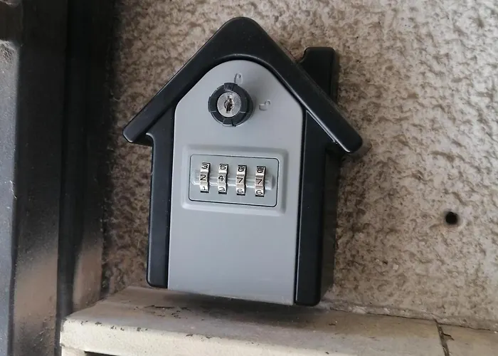 комфортен апартамент, безплатно гараж! * Sofia