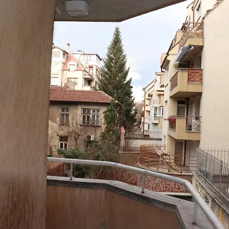 комфортен апартамент, безплатно гараж! Apartment Sofia